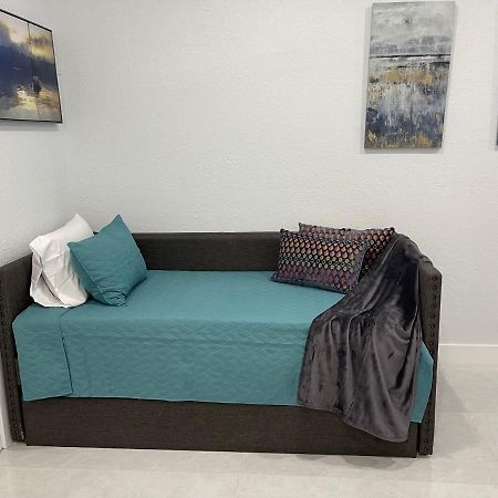 ميرامار Mini Apartment Completely Independent المظهر الخارجي الصورة